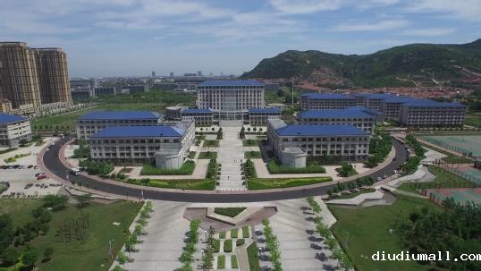 学校全景